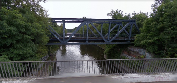 Eisenbahnbrücke (Neue Kreisstraße)