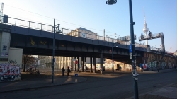 Strahlauer Straße Eisenbahnbrücke Strahlauer Straße Eisenbahnbrücke